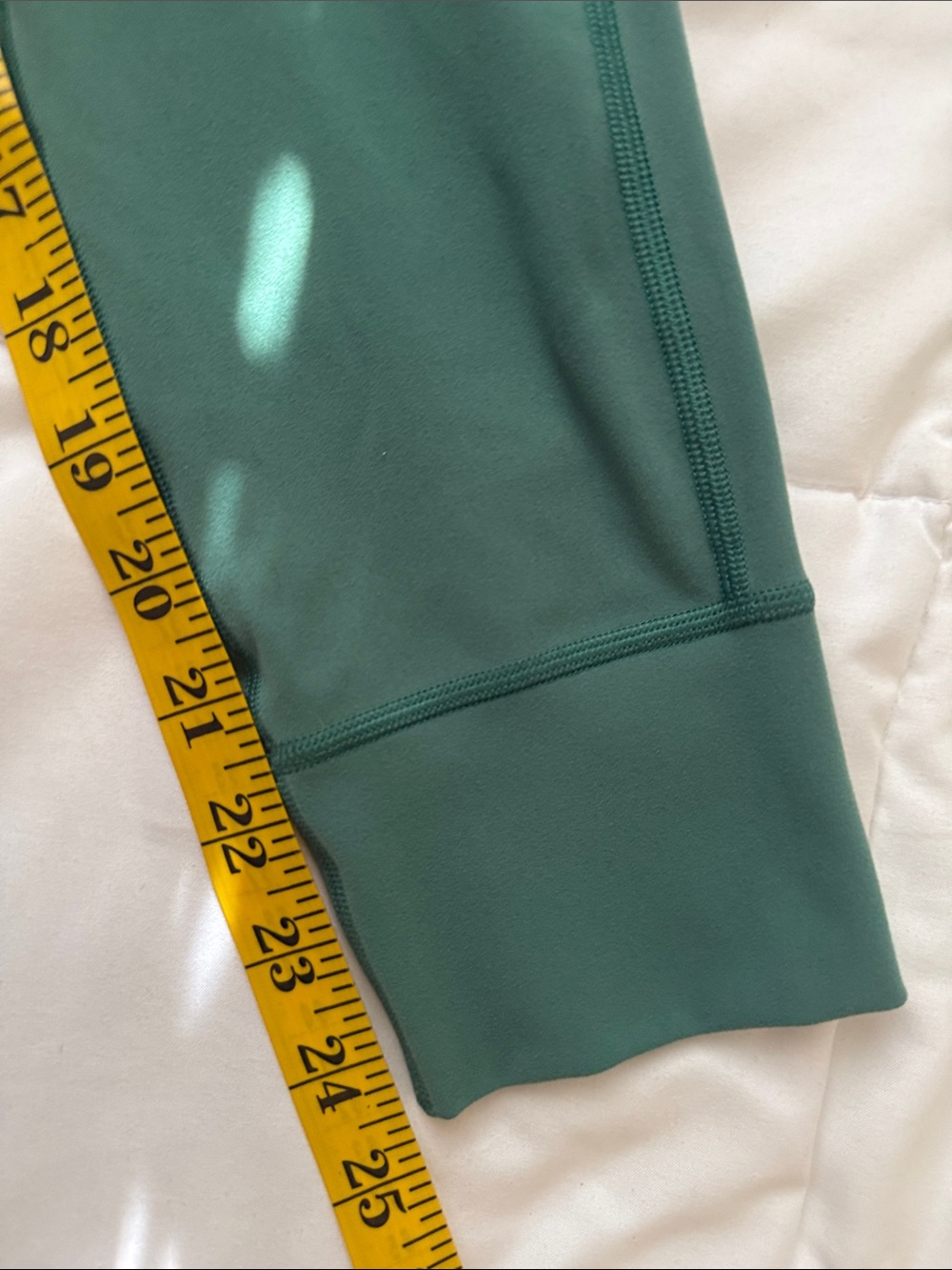 Vuori Daily Leggings, 25” length, Size S - Picture 8 of 10